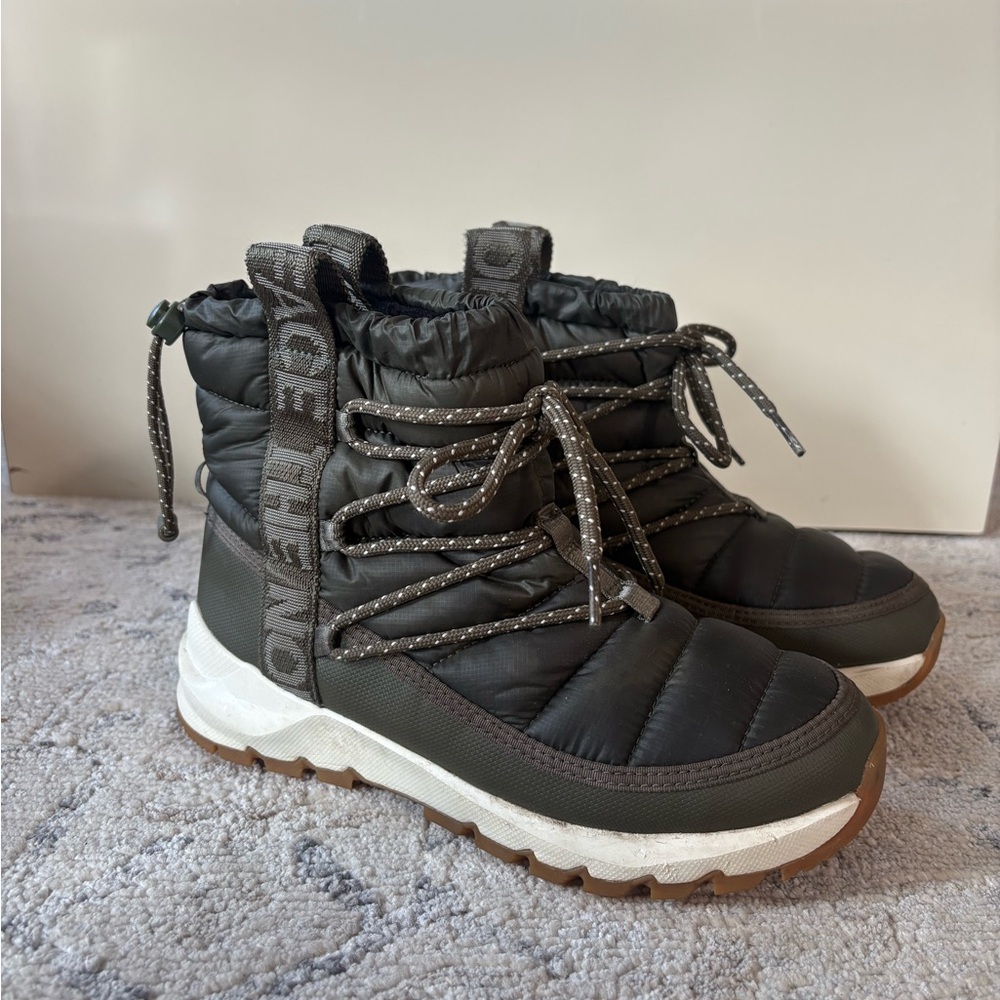 North Face THERMOBALL Lace Up Waterproof Boots